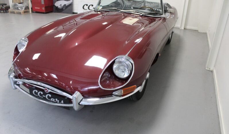 Jaguar E-Type 4,2 Roadster full