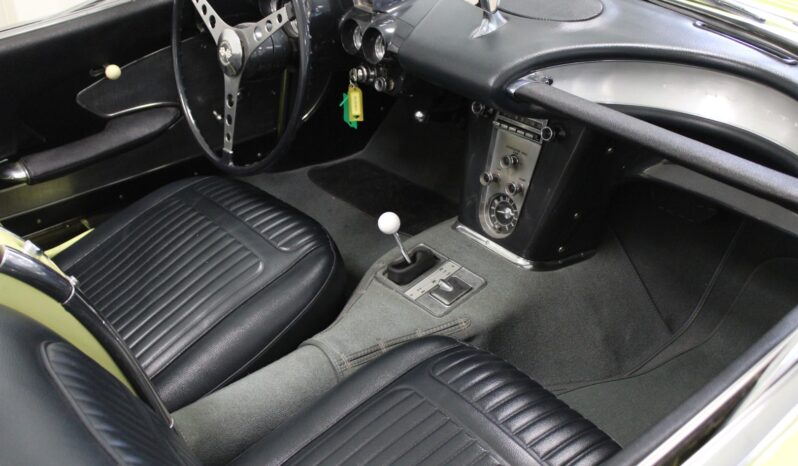 Chevrolet Corvette C1 Fuelinjecktion full