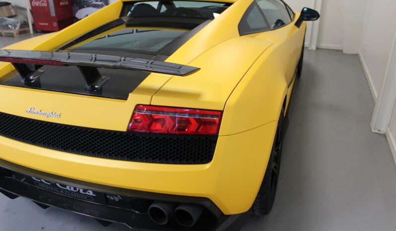 Lamborghini Gallardo LP 570-4 Superleggera full