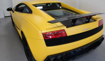 Lamborghini Gallardo LP 570-4 Superleggera full