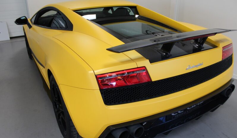 Lamborghini Gallardo LP 570-4 Superleggera full