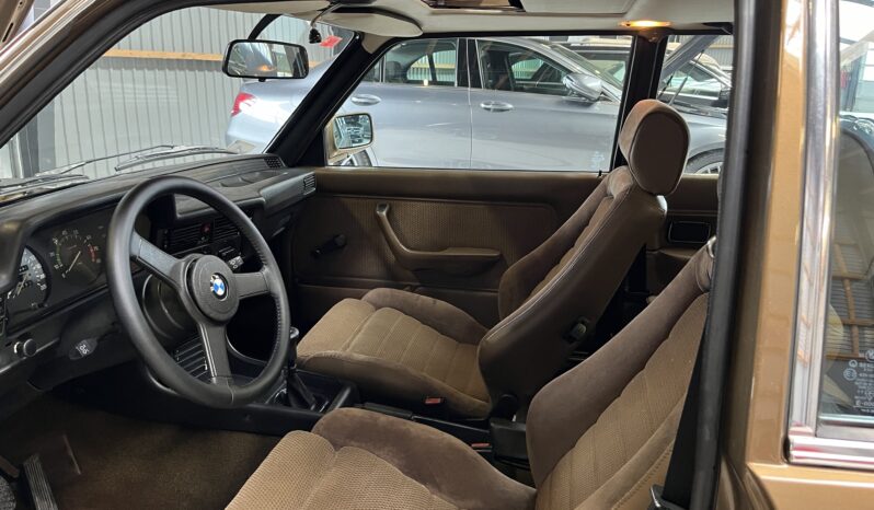 BMW 3-serie E21 323i Coupe full
