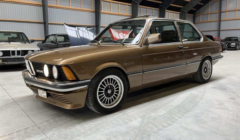 BMW 3-serie E21 323i Coupe full