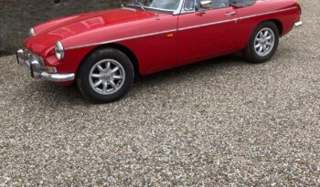 MG MGB v8 full