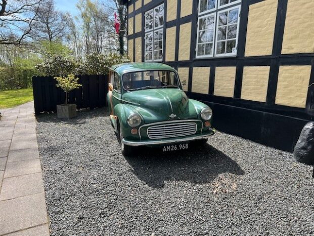 Morris Minor Traveller full