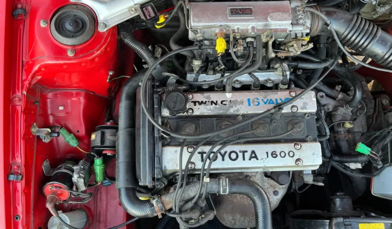 Toyota Corolla 1,6 GT full