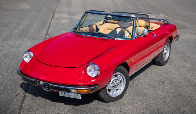 Alfa Romeo Spider 2000 Veloce full