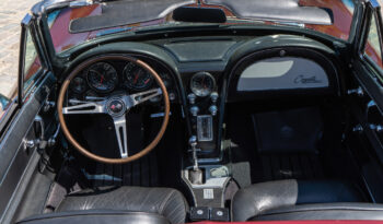 Chevrolet Corvette Sting Ray Convertible full