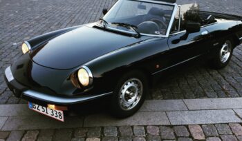 Alfa Romeo Spider 1,6 full