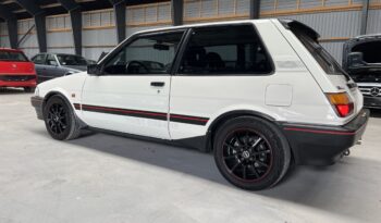 Toyota Corolla 1,6 GT HB full