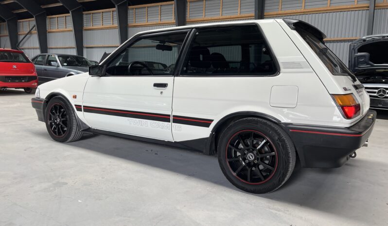 Toyota Corolla 1,6 GT HB full