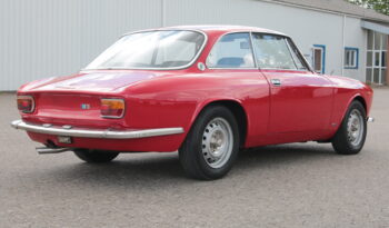 Alfa Romeo 1600 GT Junior full