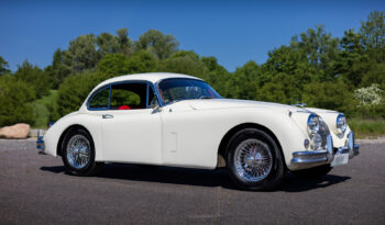 Jaguar XK 150 FHC full