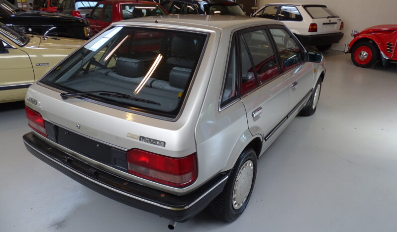 Mazda 323 1,3 LX full