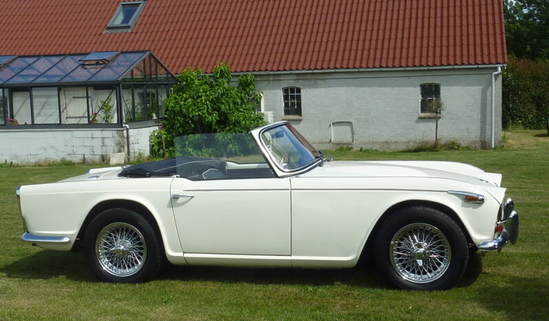 Triumph TR4 A full