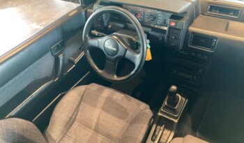 Nissan Sunny 1.6 GTi 3d full