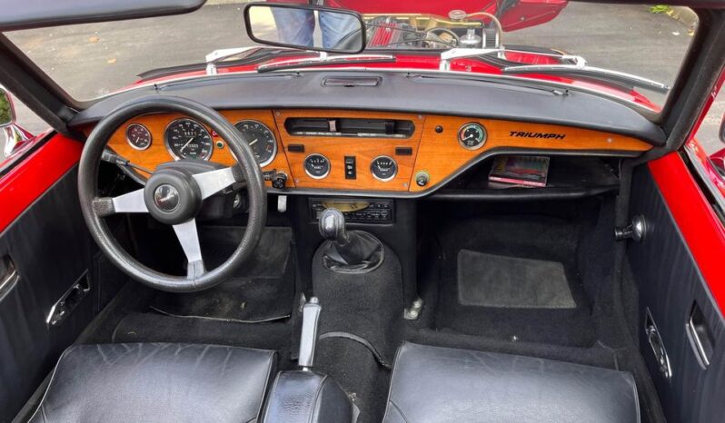 Triumph Spitfire 1500 cabriolet full