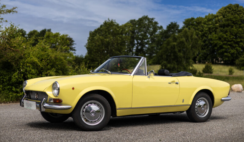 Fiat 124 Spider 1600 BS1 full