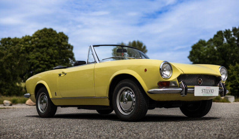 Fiat 124 Spider 1600 BS1 full