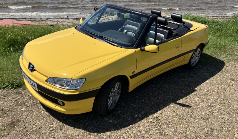 Peugeot 306 2,0 16V Cabriolet full