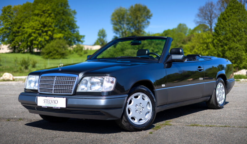 Mercedes-Benz E-Klasse (W124) E200 Cabriolet full