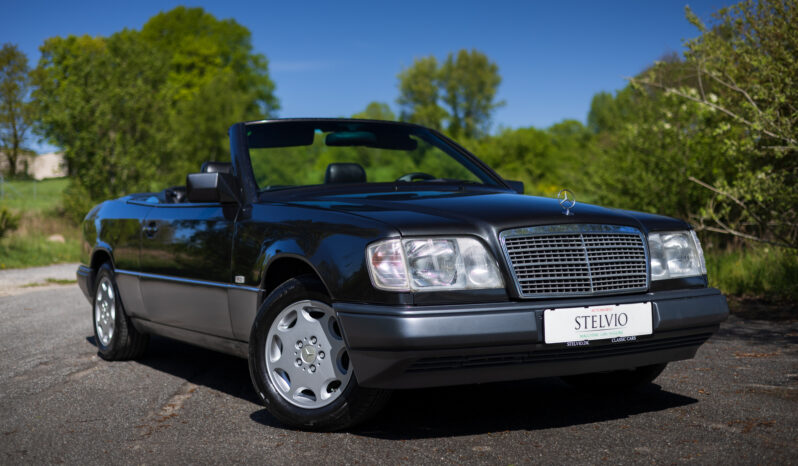 Mercedes-Benz E-Klasse (W124) E200 Cabriolet full