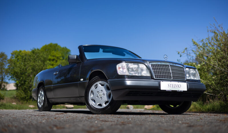 Mercedes-Benz E-Klasse (W124) E200 Cabriolet full