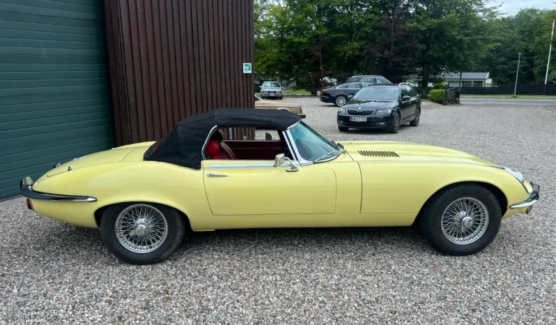 Jaguar E-Type 5,3 roadster full