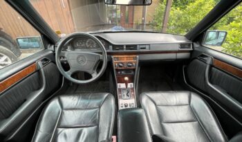 Mercedes-Benz E-Klasse (W124) 320 4d. aut. full