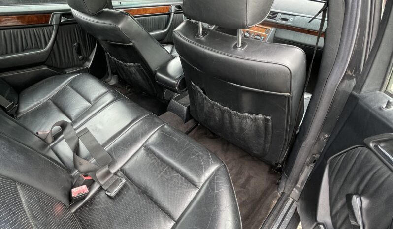 Mercedes-Benz E-Klasse (W124) 320 4d. aut. full