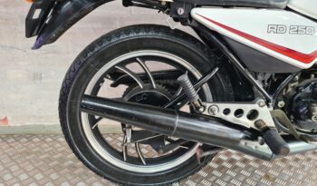 Yamaha RD 250 LC full