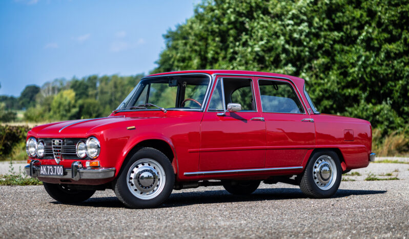 Alfa Romeo Giulia Super 1600 full