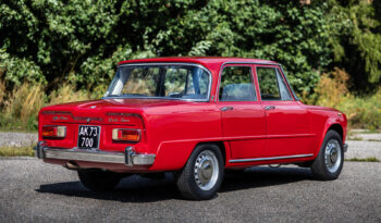 Alfa Romeo Giulia Super 1600 full