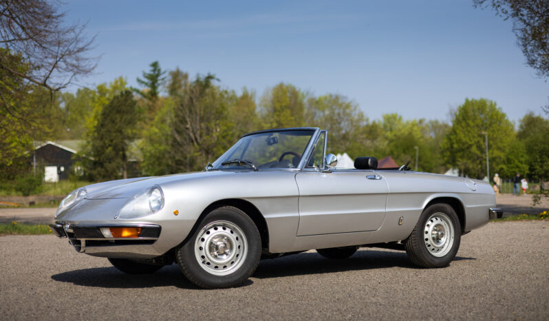 Alfa Romeo Spider 2000 Veloce full