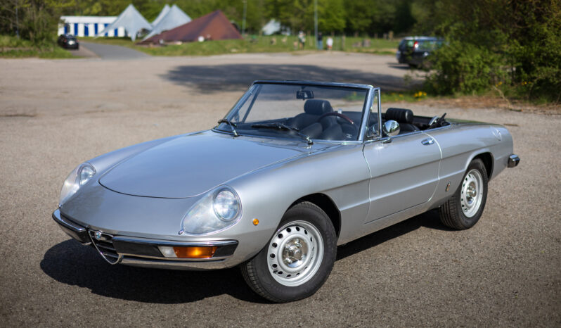 Alfa Romeo Spider 2000 Veloce full