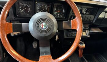 Alfa Romeo GTV 2,0 Alfetta full