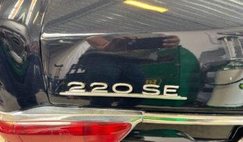 Mercedes-Benz 220-280 (W111) coupe full