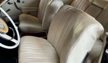Mercedes-Benz 220-280 (W111) coupe full