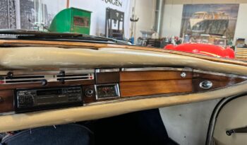 Mercedes-Benz 220-280 (W111) coupe full