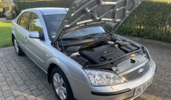 Ford Mondeo 1,8 Trend Plus 125hk Hatchback full