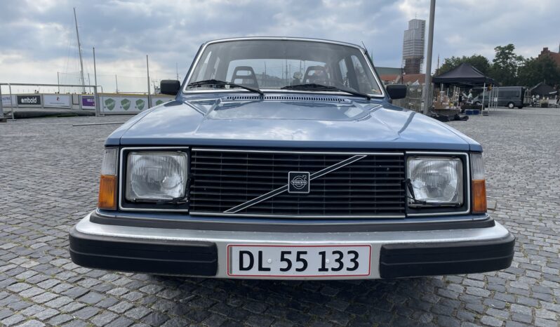 Volvo 140-Serie 244 DL full