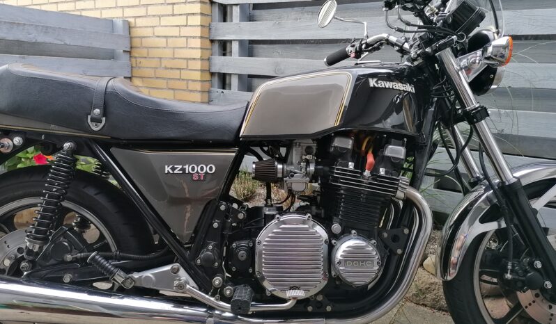 Kawasaki Kz 1000 st full