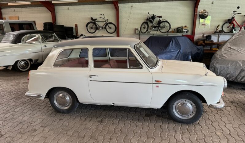 Austin A 40 1100 De Luxe Saloon MKll full