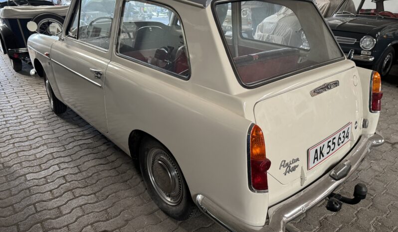 Austin A 40 1100 De Luxe Saloon MKll full