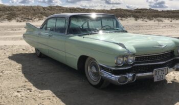 Cadillac DeVille DeVille full