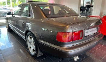 Audi A8 4,2 V8 Quattro full