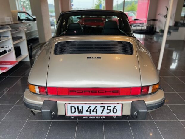 Porsche 911 2,7 S Targa full