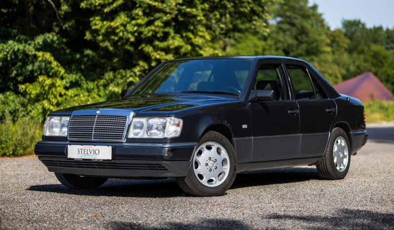 Mercedes-Benz E-Klasse (W124) E 400 full