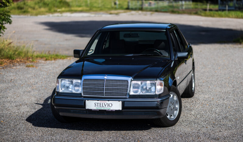 Mercedes-Benz E-Klasse (W124) E 400 full