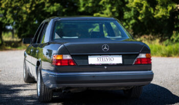 Mercedes-Benz E-Klasse (W124) E 400 full